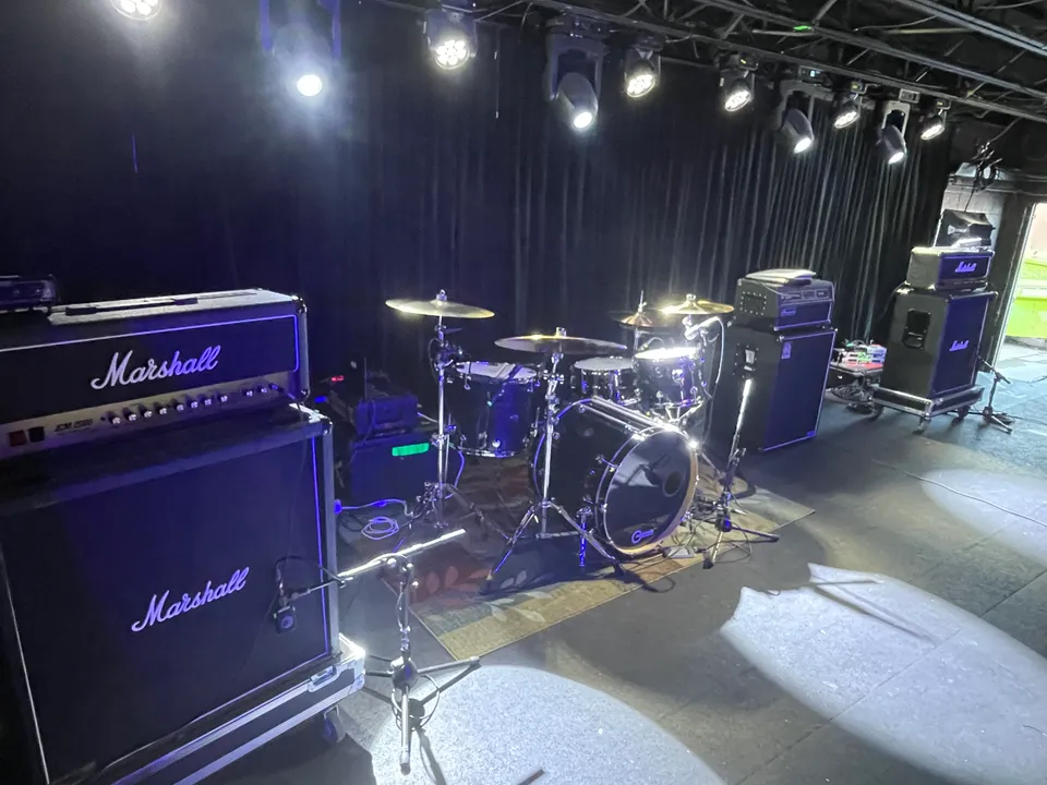 C & L Backline equipment and stage setup, photo 13