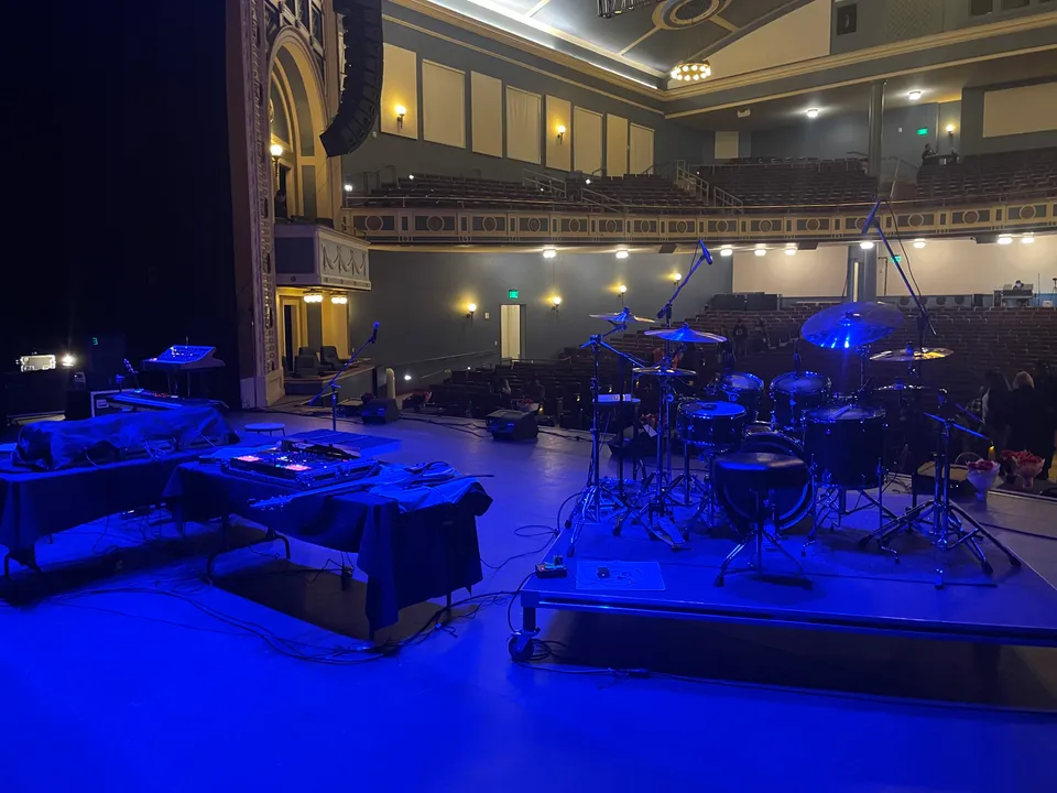 C & L Backline equipment and stage setup, photo 17
