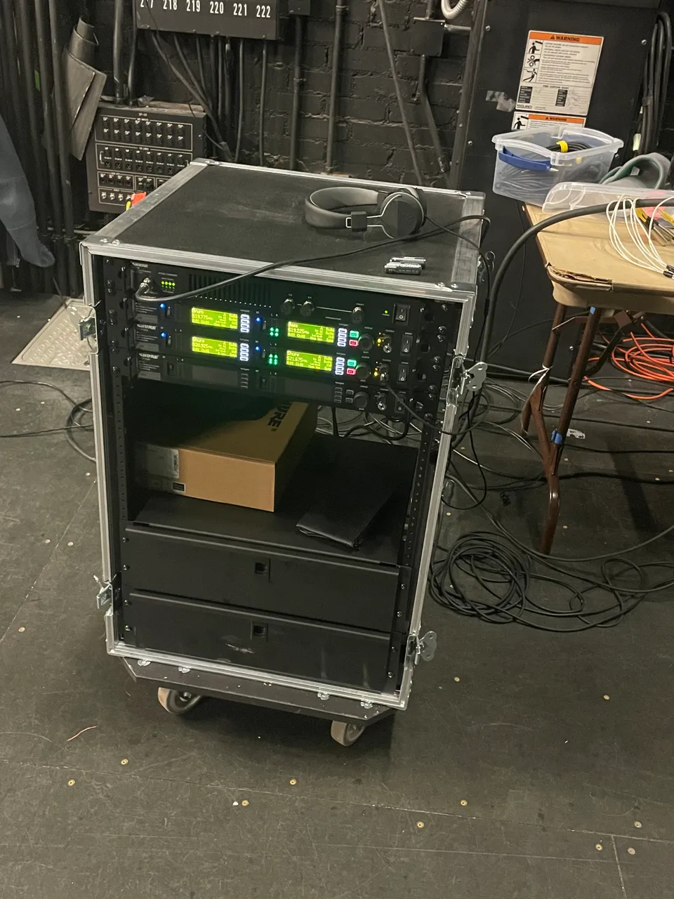 C & L Backline equipment and stage setup, photo 18